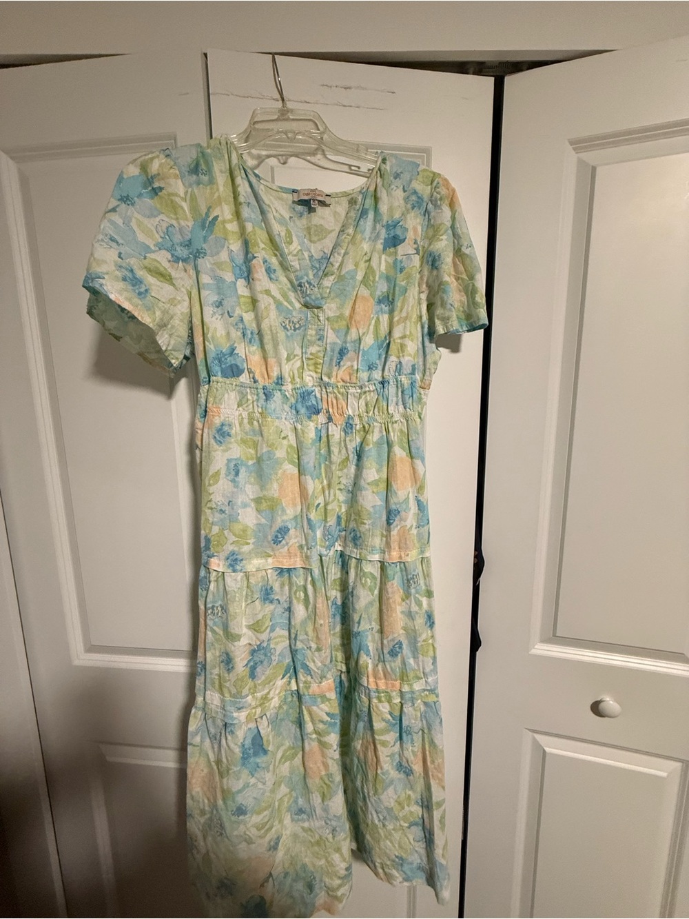 Pastel Floral V-Neck Tiered Midi Dress in Blue and Green